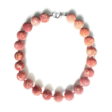 Бусы из необработанного губчатого коралла